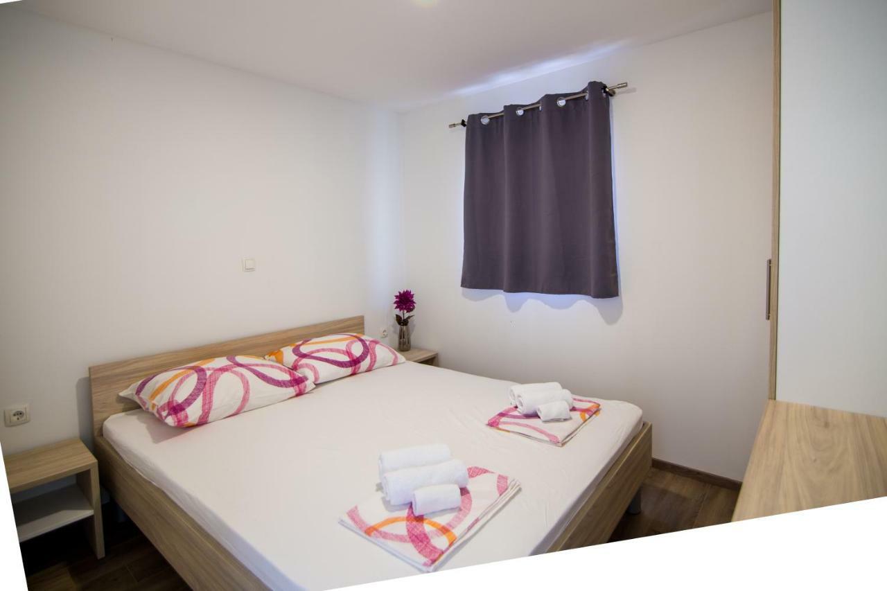 Luxury Mobile Homes Liza2 Biograd Na Moru Bagian luar foto